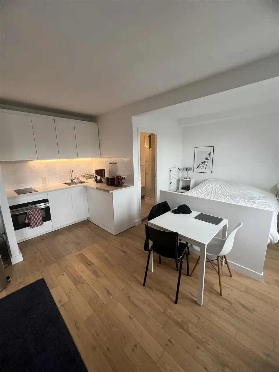 Studio, Paris 8ème, proche de l'Élysée, très bel investissement