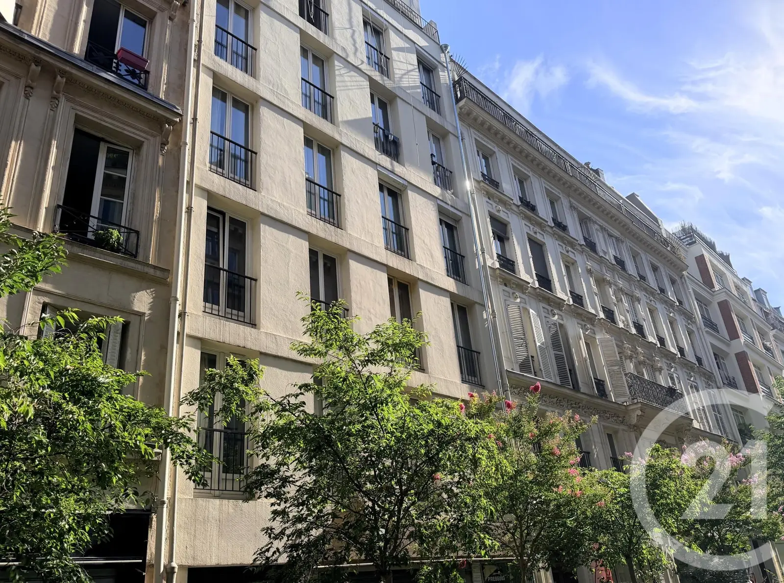 Appartement F1 à vendre PARIS