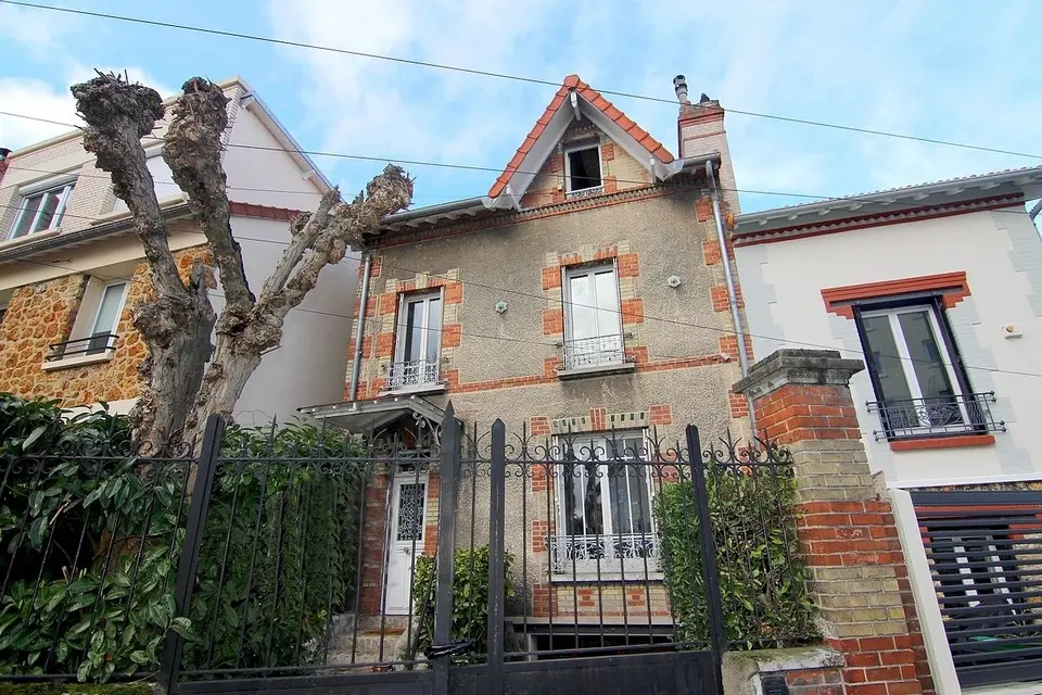 House — 4 ch. — Colombes