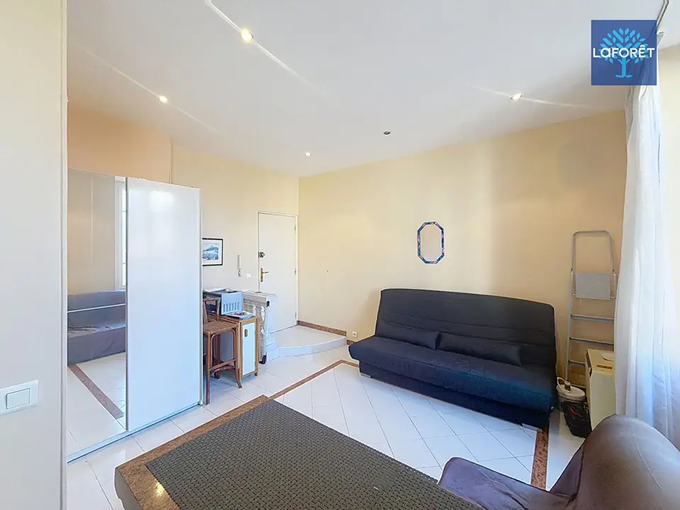 Studio Nice carré d'or 21 m2