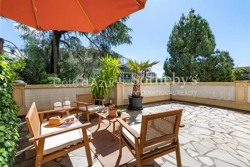 Nice Baumettes appartement duplex avec terrasse proche Promenade