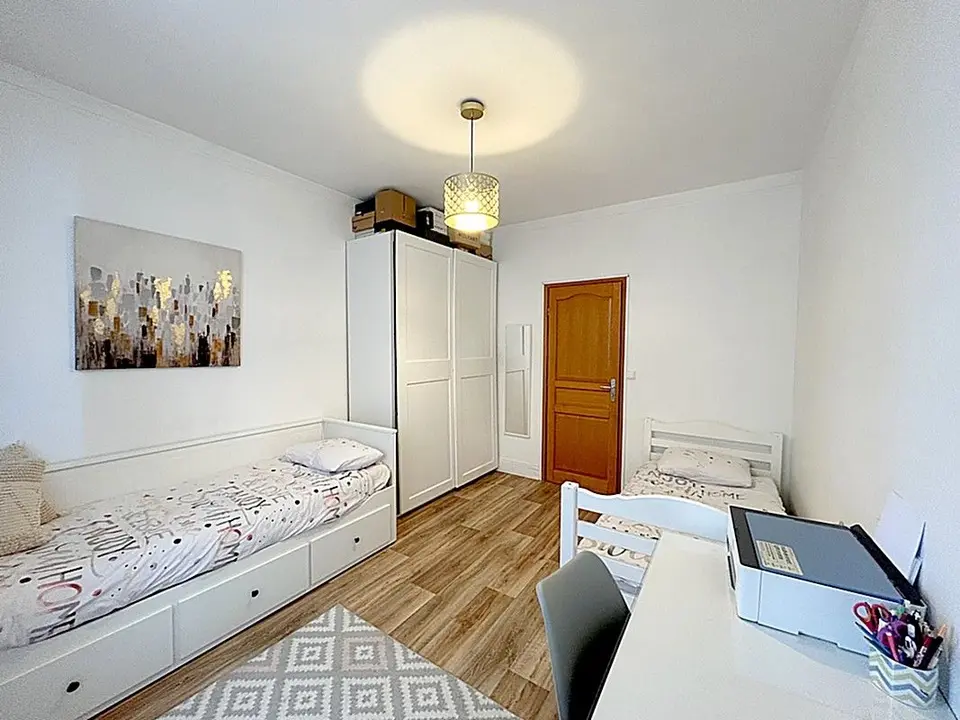 Apartment — 2 ch. — Courbevoie