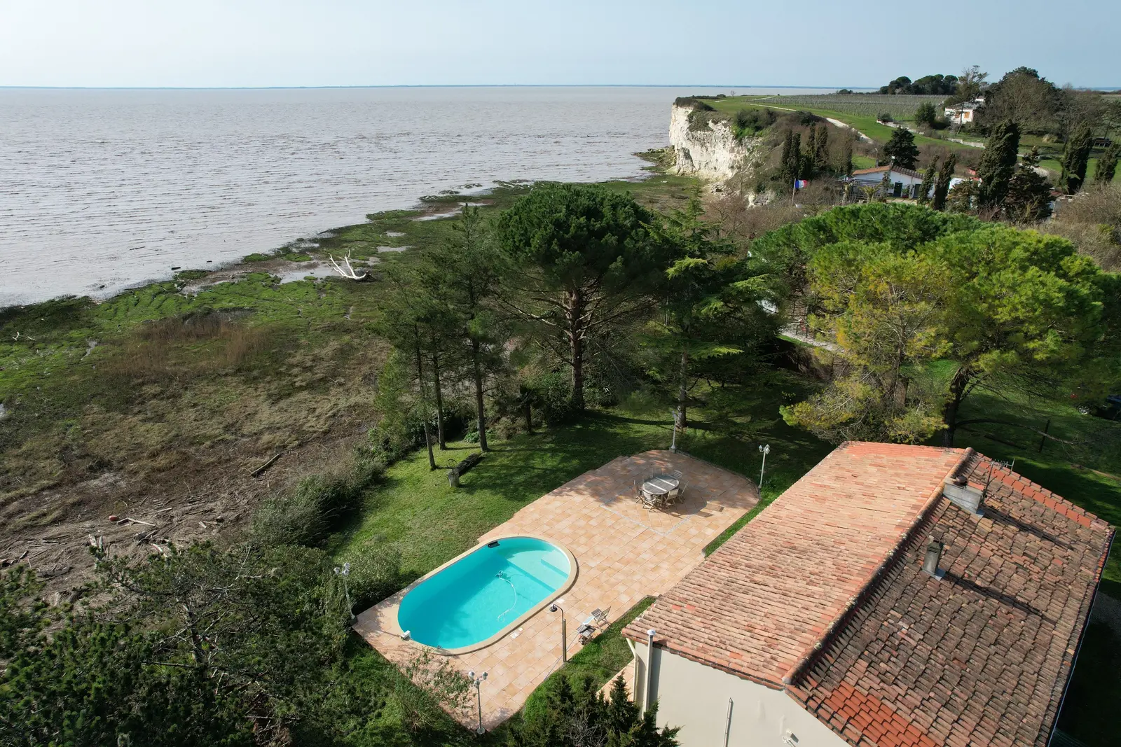 House — 4 ch. — Talmont-sur-Gironde