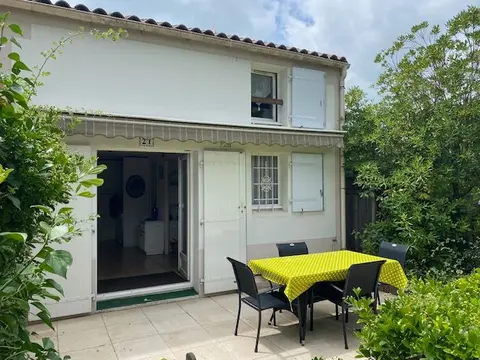 House — 2 ch. — Saint-Palais-sur-Mer