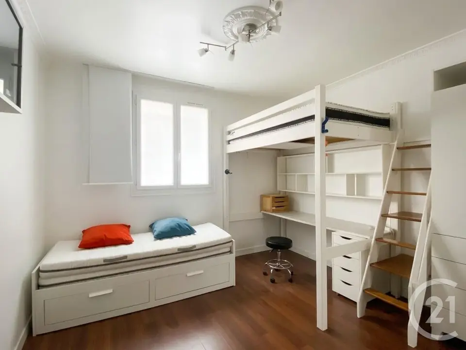 Appartement F1 à vendre PARIS