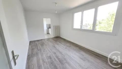 Appartement F1 à vendre PARIS