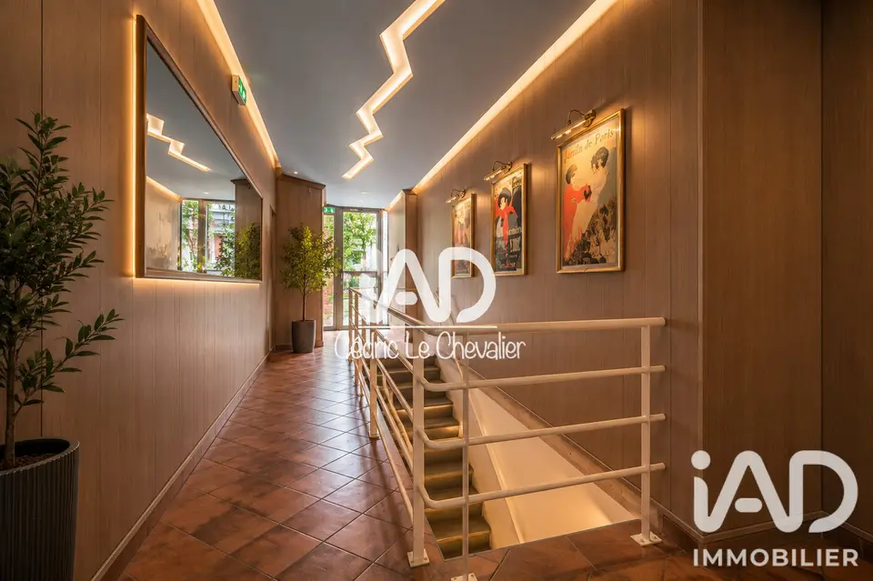 Vente Parking 3 100 m&sup2